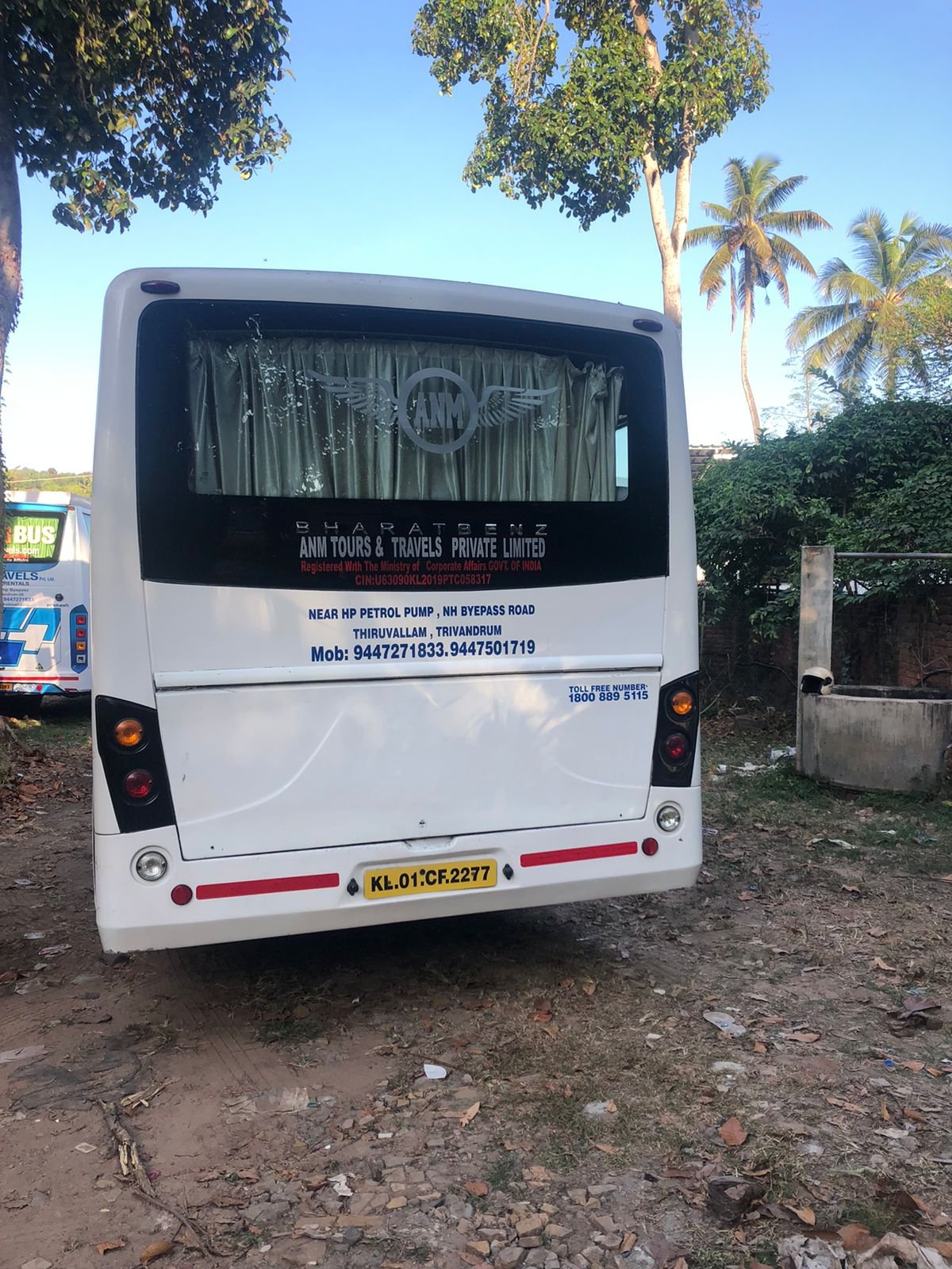 Mini Bus