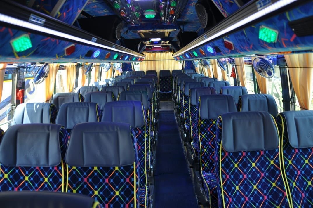 Mini Bus
