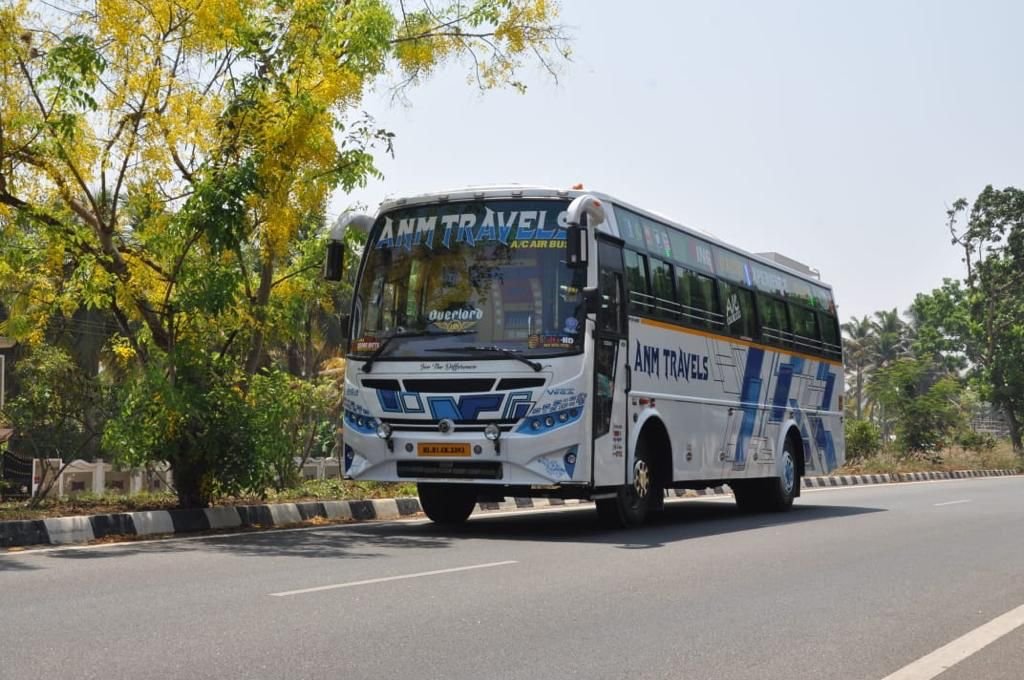 Mini Bus